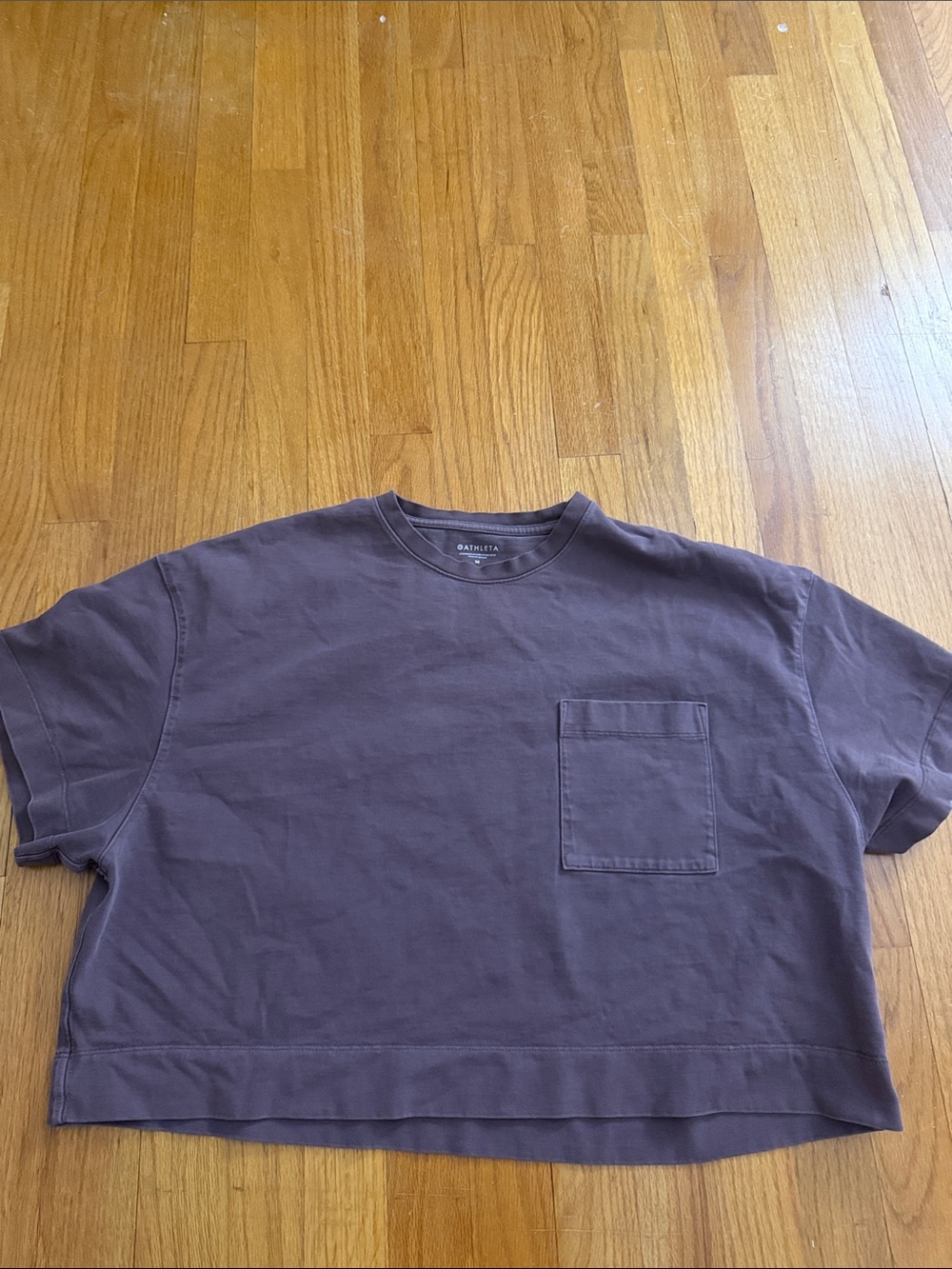 Athleta Brand women’s Pocket Crewneck T-Shirt in Deep Plum - Picture 2 of 2
